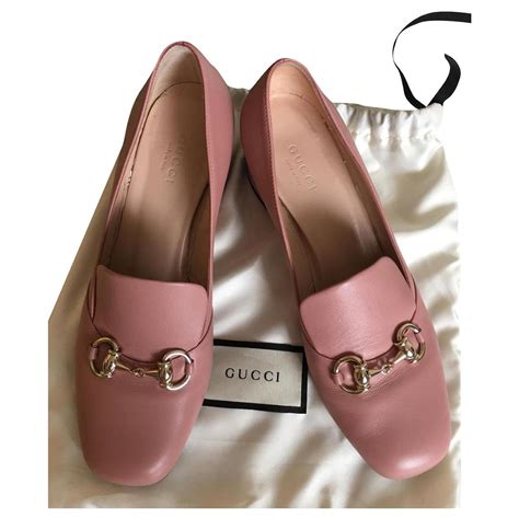 pink gucci heals